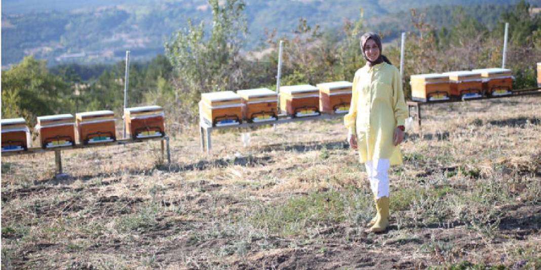 İstanbul’dan yola çıkıyor 900 km gidiyor! Arıları için vazgeçmiyor: Bakımlarını ihmal etmiyor 3